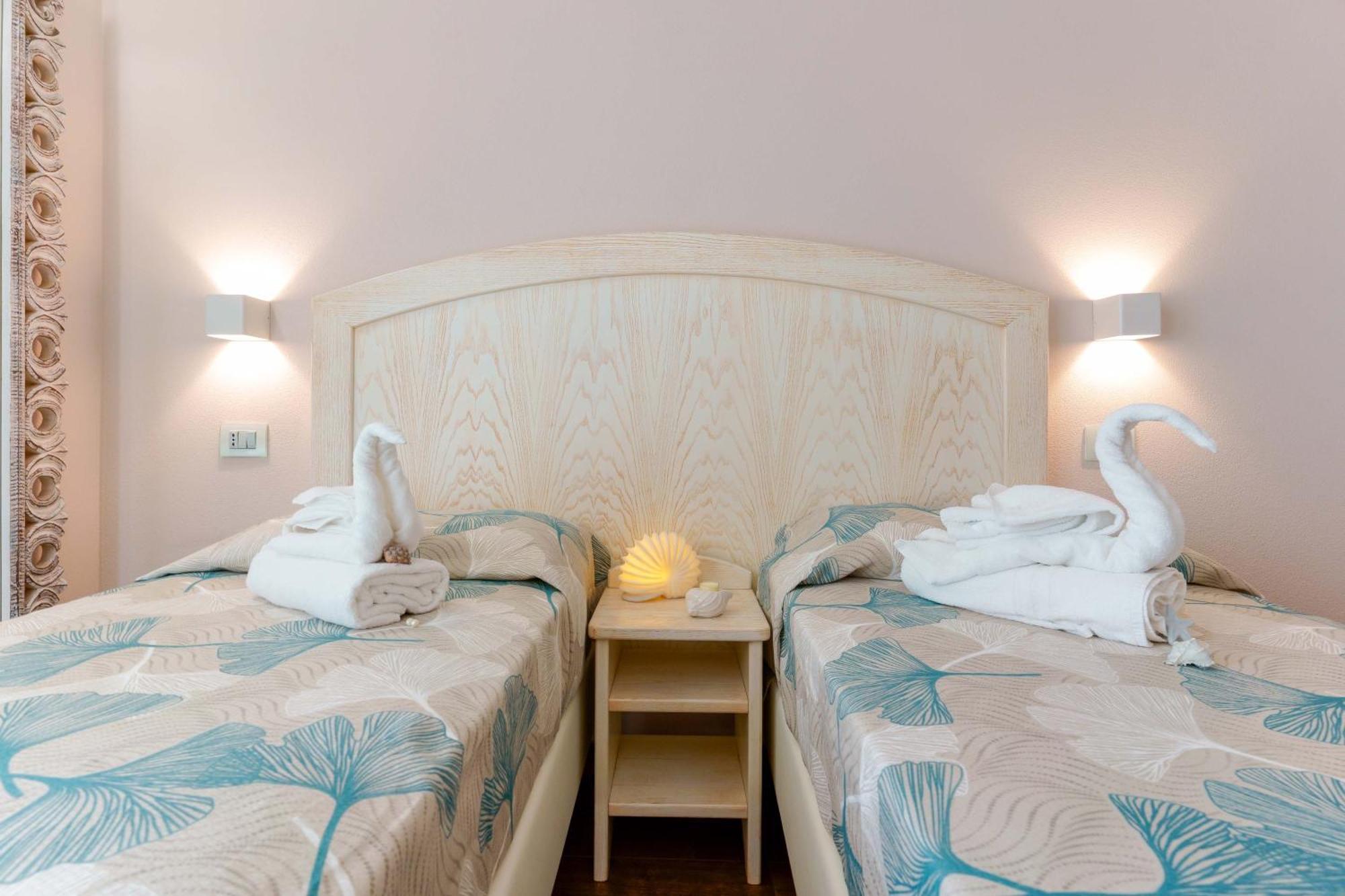La Rosa Dei Venti Bed & Breakfast Villasimius Bagian luar foto