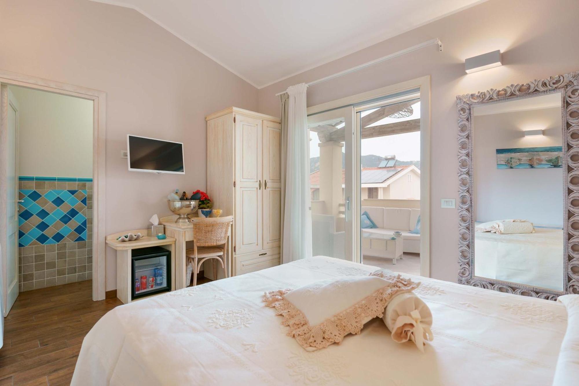 La Rosa Dei Venti Bed & Breakfast Villasimius Bagian luar foto