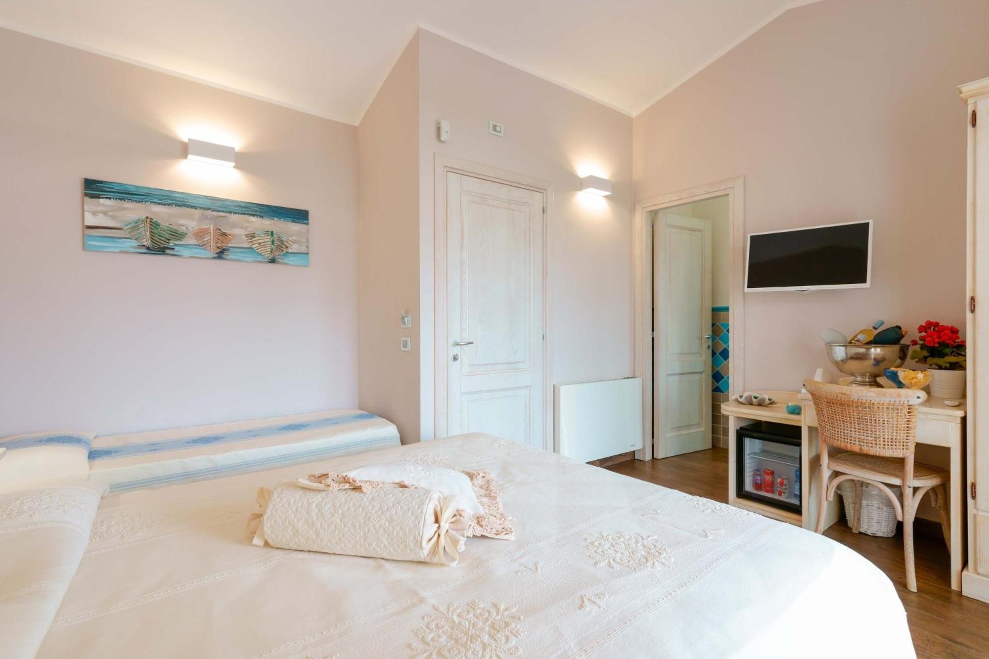 La Rosa Dei Venti Bed & Breakfast Villasimius Bagian luar foto