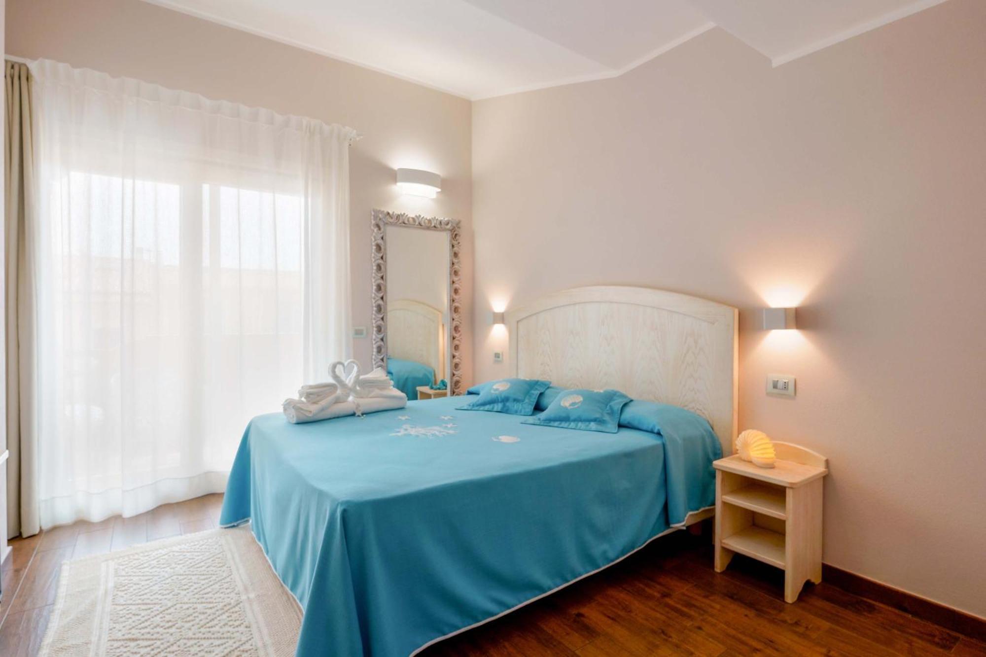 La Rosa Dei Venti Bed & Breakfast Villasimius Bagian luar foto